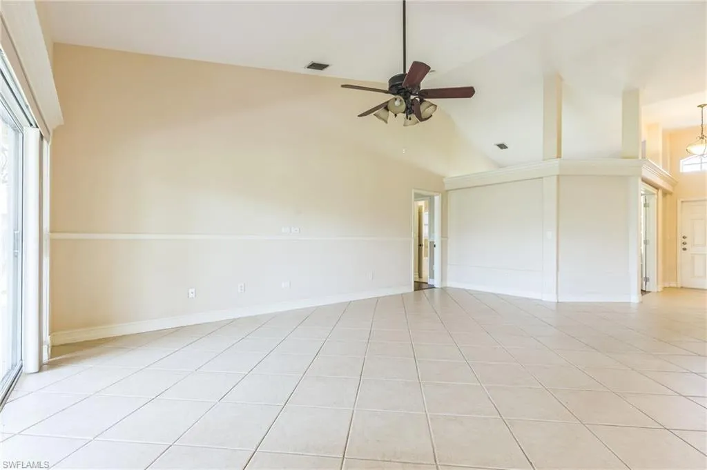 3828 Sw 3rd Ave, Cape Coral, Florida 33914