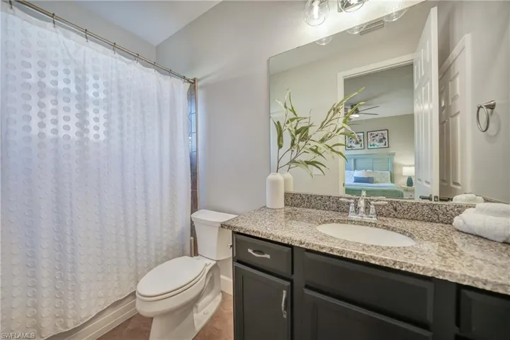 2737  Lambay  CT, Cape Coral, FL 33991