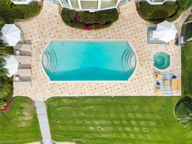 1060 Galleon Dr, Naples, Florida 34102