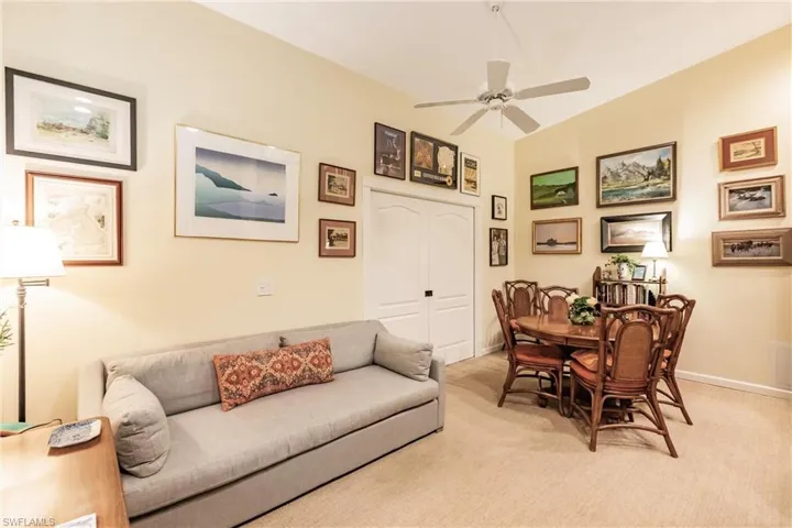3128  Andorra  CT, Naples, FL 34109