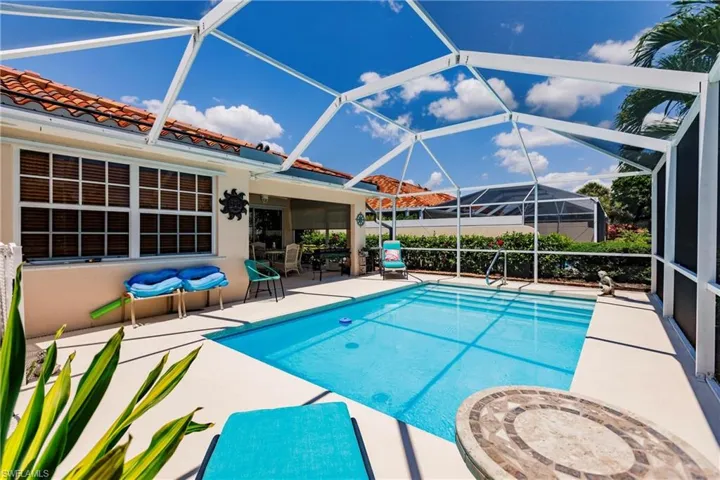 Pool pump was recently replaced - powerful and quiet!