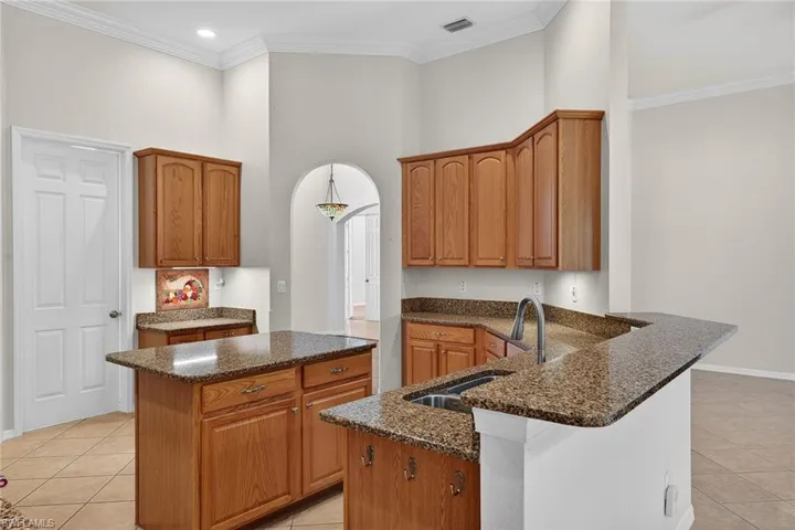 9580 Gladiolus Preserve Cir, Fort Myers, Florida 33908