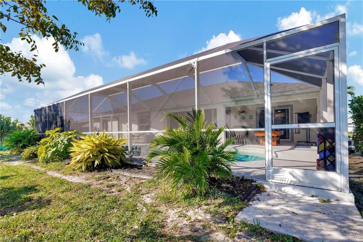 2707 SW 2nd  AVE, Cape Coral, FL 33914