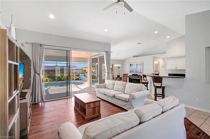 2707 SW 2nd  AVE, Cape Coral, FL 33914