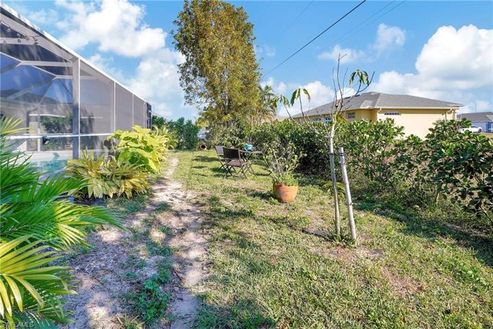 2707 SW 2nd  AVE, Cape Coral, FL 33914