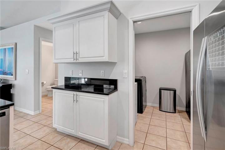 2707 SW 2nd  AVE, Cape Coral, FL 33914