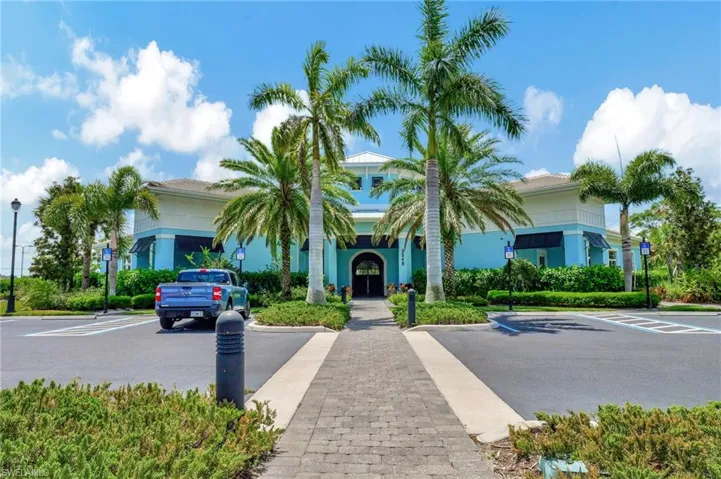 2628  Corona  LN, Cape Coral, FL 33909