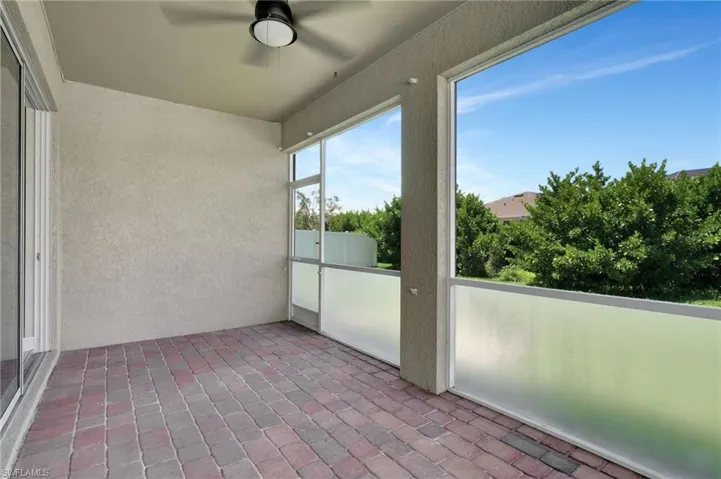 2628  Corona  LN, Cape Coral, FL 33909