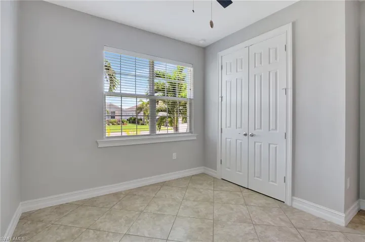 2628  Corona  LN, Cape Coral, FL 33909