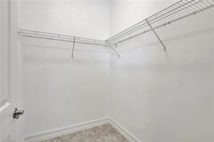 2628  Corona  LN, Cape Coral, FL 33909