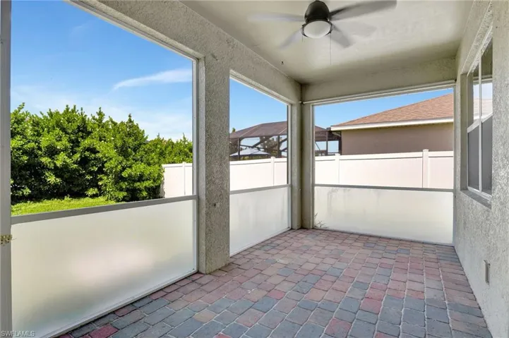 2628  Corona  LN, Cape Coral, FL 33909