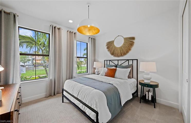 Photo of furnished model, options may vary.