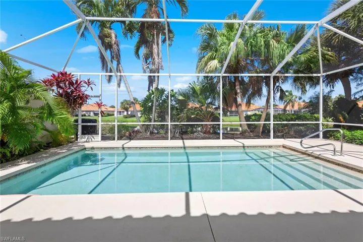 4309  Montalvo  CT, Naples, FL 34109