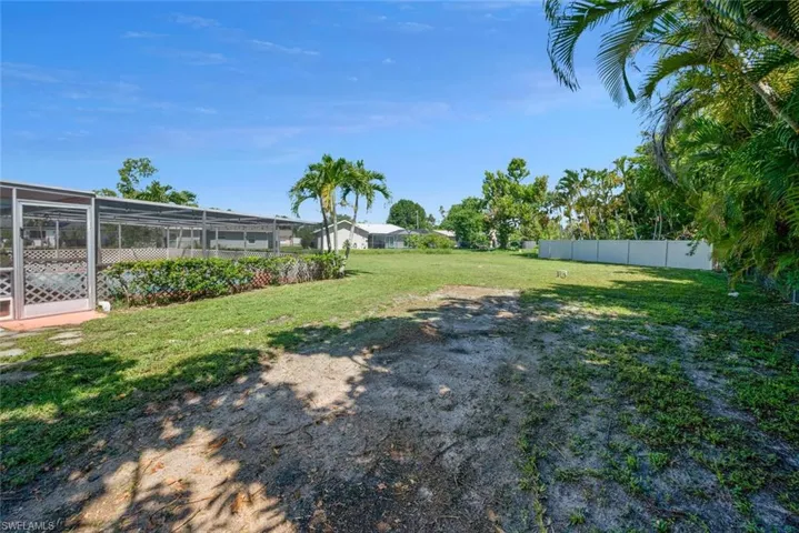 4739  Rhyme  CT, North Fort Myers, FL 33903