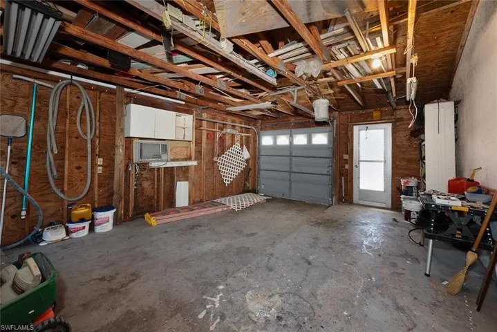 BONUS Oversized 3rd Garage/Workshop