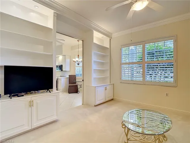777  Regency Reserve  CIR, Naples, FL 34119