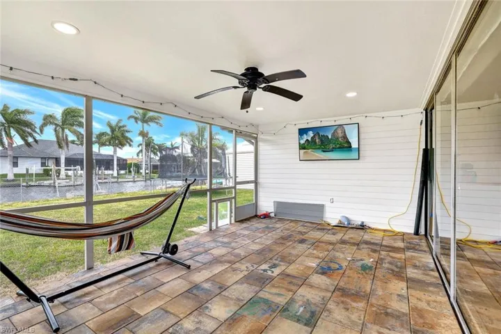 4842  Triton W CT, Cape Coral, FL 33904