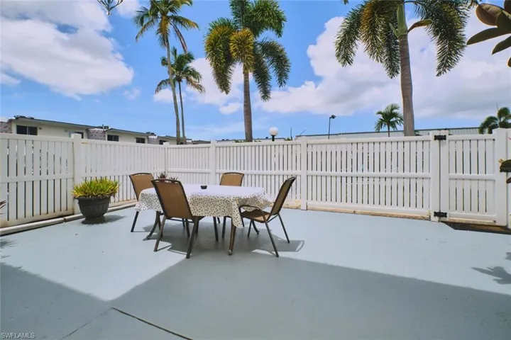 6777 Winkler Rd 125, Fort Myers, Florida 33919