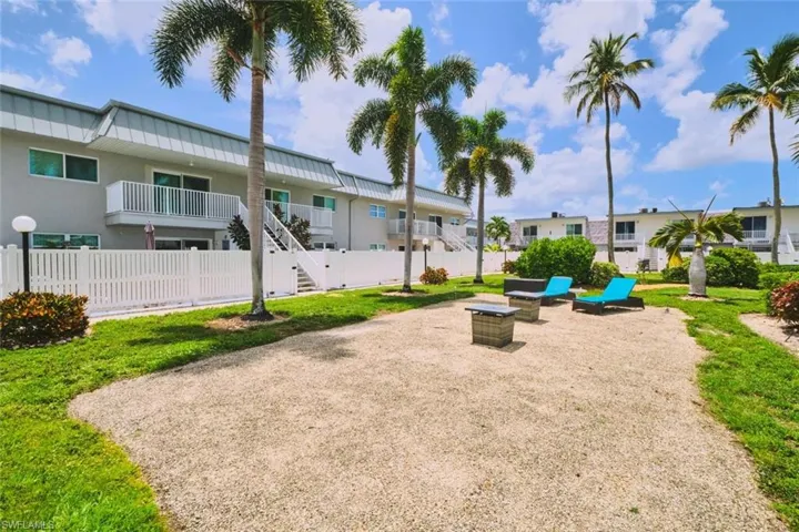 6777 Winkler Rd 125, Fort Myers, Florida 33919