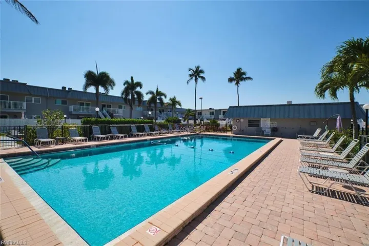 6777 Winkler Rd 125, Fort Myers, Florida 33919