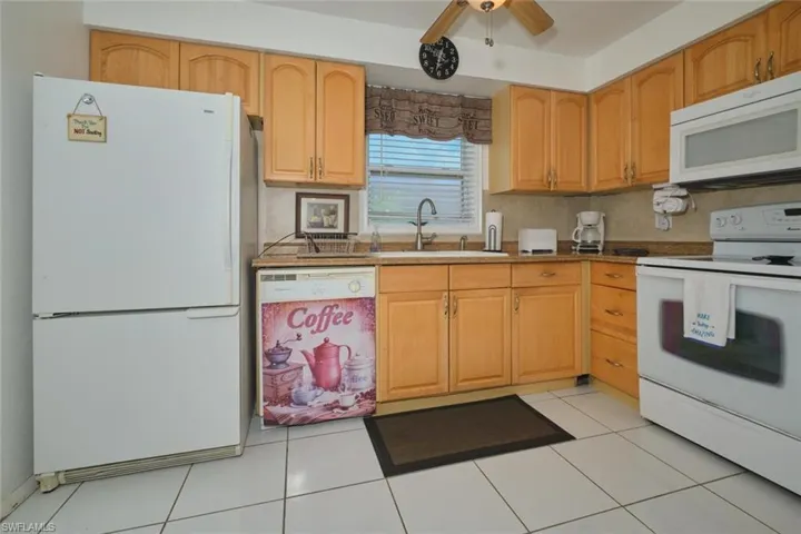 6777 Winkler Rd 125, Fort Myers, Florida 33919