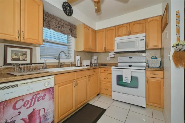 6777 Winkler Rd 125, Fort Myers, Florida 33919