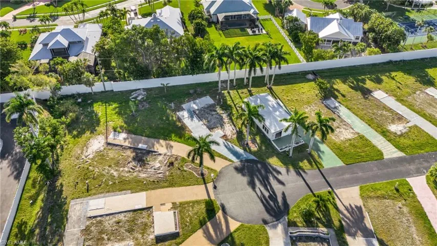 58  Poplar  PL, Fort Myers, FL 33908