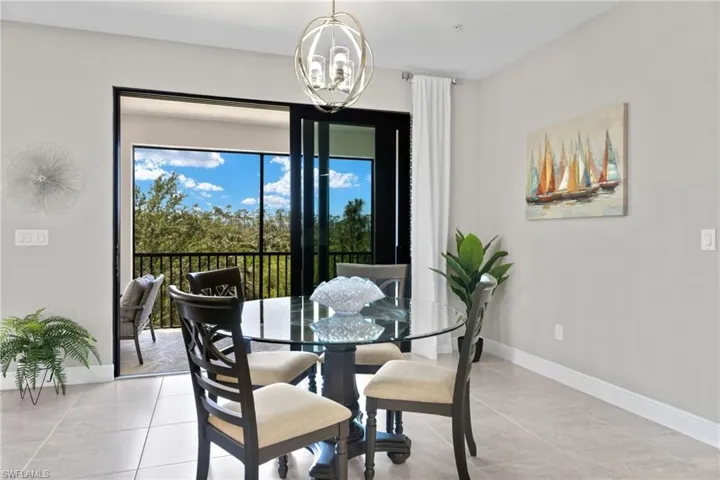 1602  Oceania S DR, Naples, FL 34113