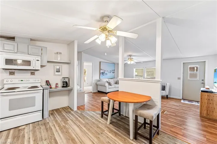 160 Sugar Loaf Ln # 54, Naples Fl 34114