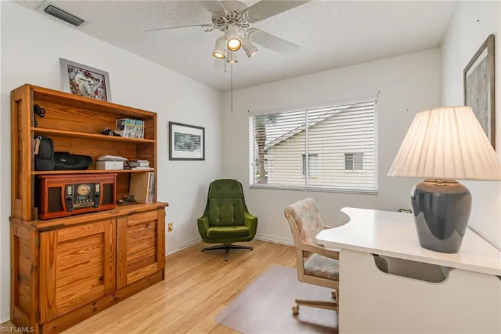 3rd Bedroom or Office with a closet