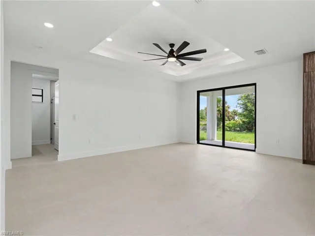 913 Joponica Ave S, Lehigh Acres, Florida 33974