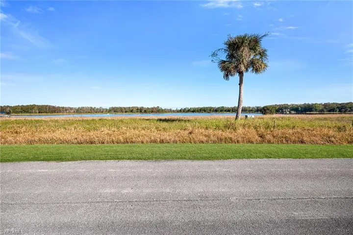 Shady Hollow W BLVD, Naples, FL 34120