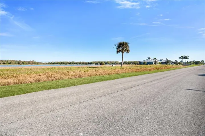 Shady Hollow W BLVD, Naples, FL 34120