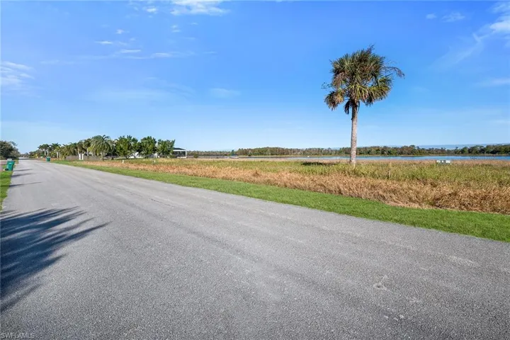 Shady Hollow W BLVD, Naples, FL 34120
