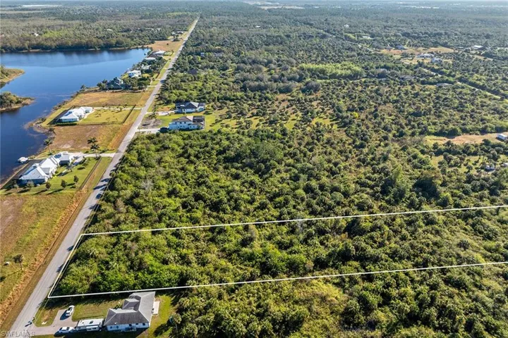 Shady Hollow W BLVD, Naples, FL 34120
