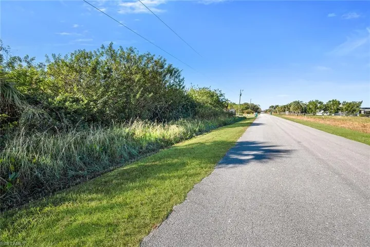 Shady Hollow W BLVD, Naples, FL 34120