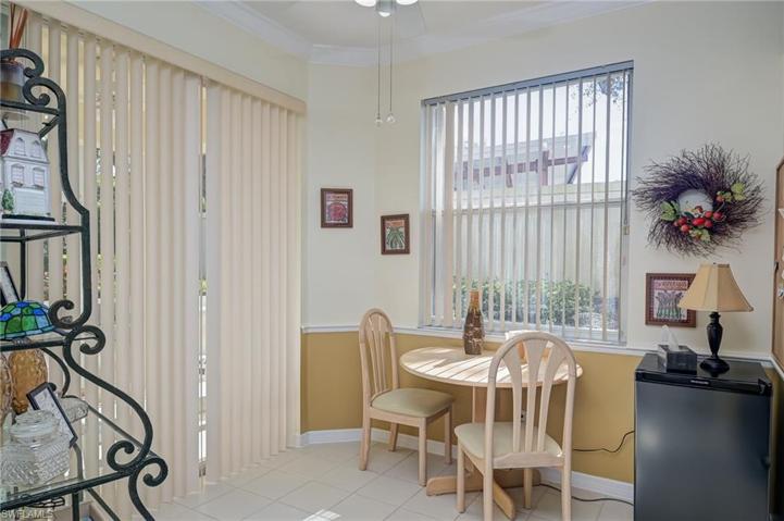 Eat in Kitchen