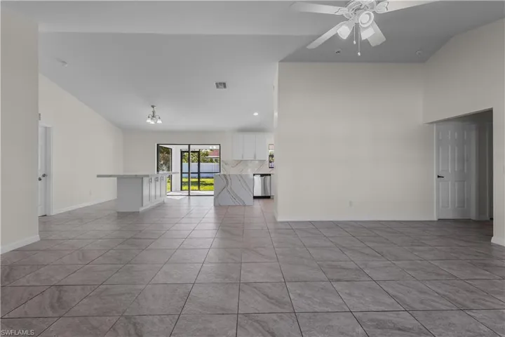 518 Se Van Loon Ter, Cape Coral, Florida 33990