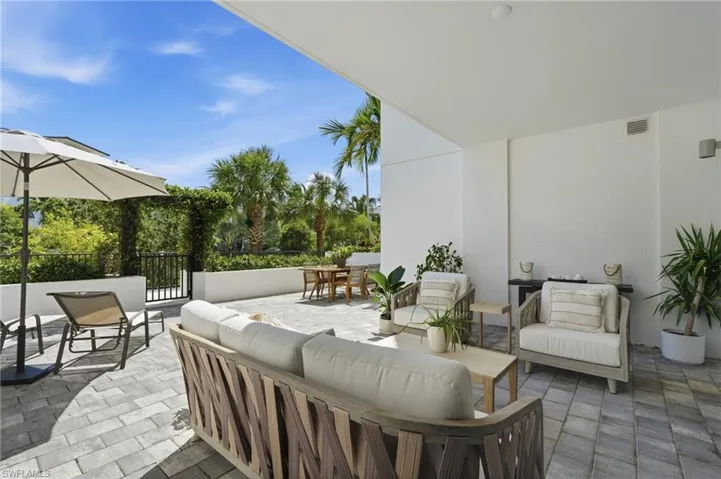 1115 Central Ave 242, Naples, Florida 34102