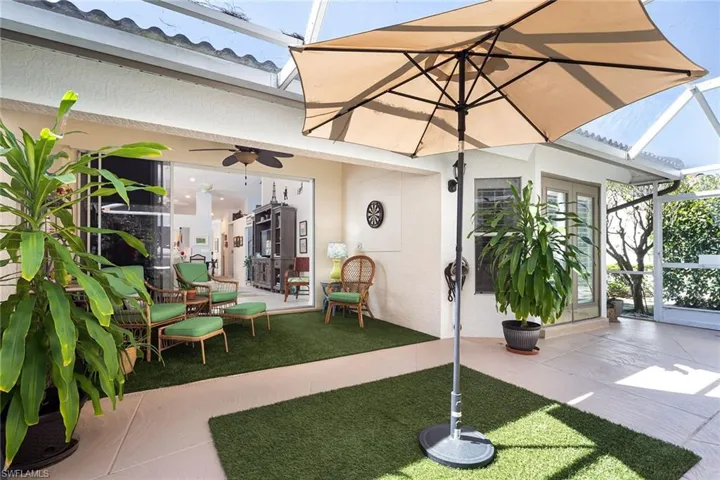 8069 San Vista Cir, Naples, Florida 34109
