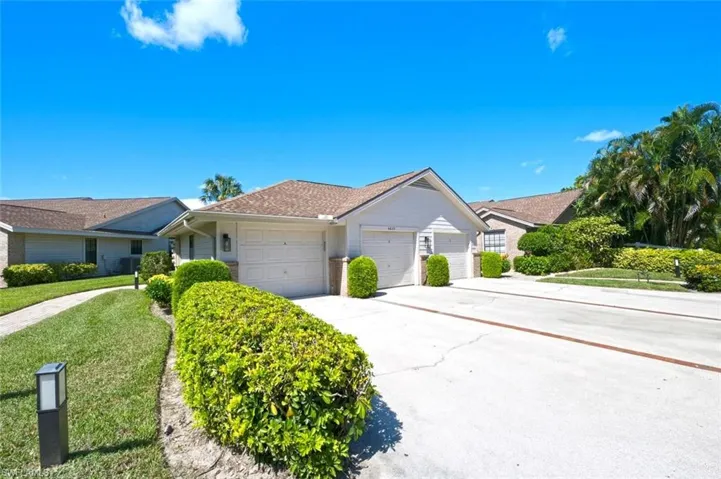 6625 Ilex Cir A, Naples, Florida 34109