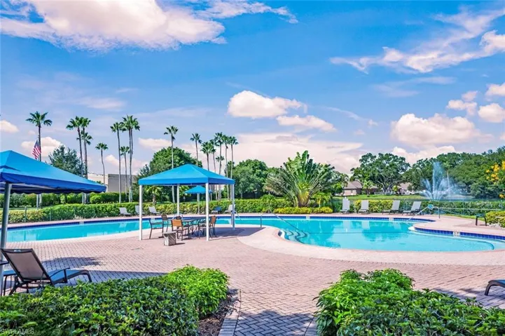 6625 Ilex Cir A, Naples, Florida 34109