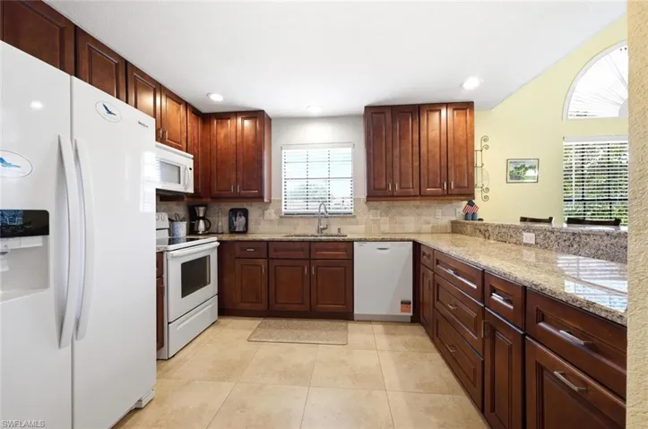 6625 Ilex Cir A, Naples, Florida 34109