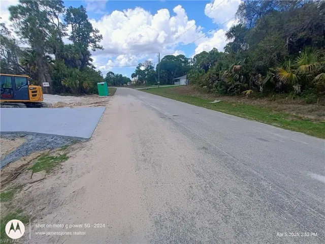 Lookn down the street