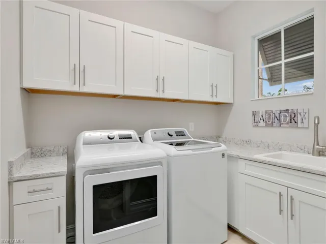 14930  Blue Bay  CIR, Fort Myers, FL 33913