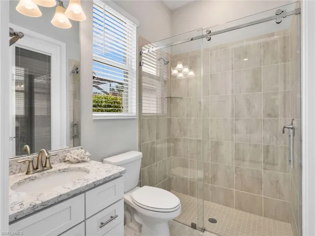 14930  Blue Bay  CIR, Fort Myers, FL 33913
