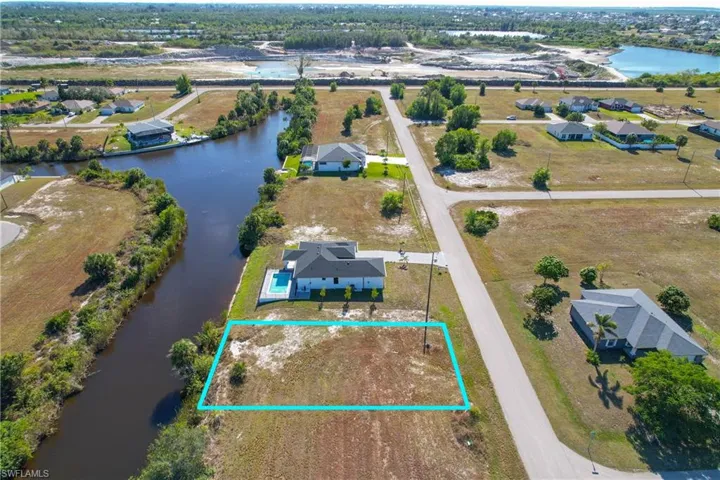 3825 Nw 38th Ave, Cape Coral, Florida 33993