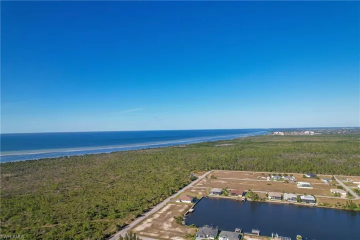 3825 Nw 38th Ave, Cape Coral, Florida 33993