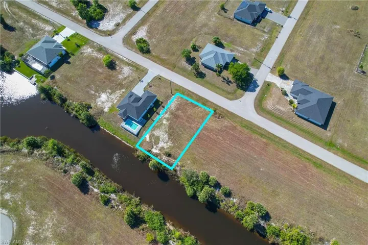 3825 Nw 38th Ave, Cape Coral, Florida 33993