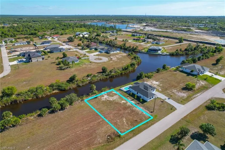 3825 Nw 38th Ave, Cape Coral, Florida 33993
